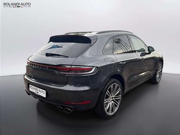 Porsche Macan — photo 2