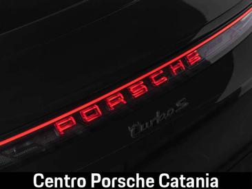 Porsche Taycan Turbo S — photo 6