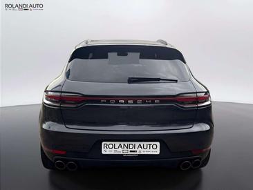 Porsche Macan — photo 6