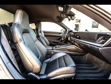 Porsche 911 Carrera S — photo 14
