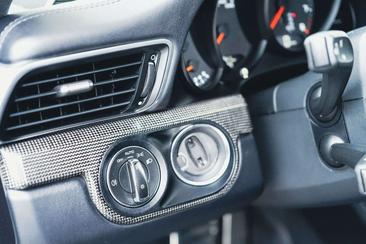 Porsche 911 Carrera — photo 12