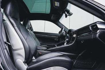Porsche 911 Carrera — photo 13