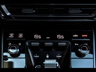 Porsche 911 Carrera S — photo 21