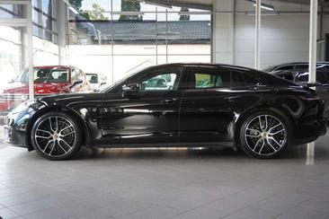 Porsche Panamera 4 E-Hybrid — photo 8