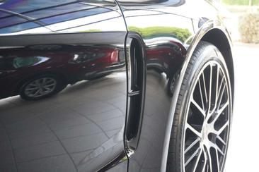 Porsche Panamera 4 E-Hybrid — photo 11