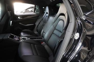 Porsche Panamera 4 E-Hybrid — photo 23