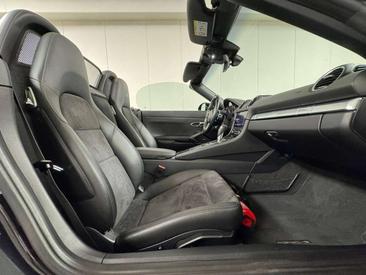 Porsche 718 Cabriolet Boxster — photo 23