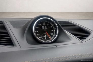 Porsche Macan I S — photo 15