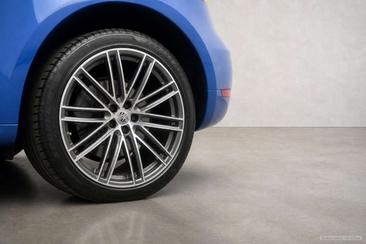 Porsche Macan I S — photo 22