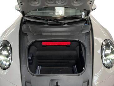 Porsche 911 Carrera — photo 12