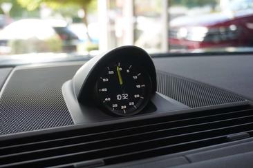 Porsche Panamera 4 E-Hybrid — photo 39