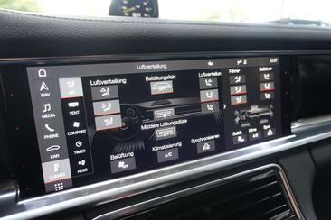 Porsche Panamera 4 E-Hybrid — photo 44