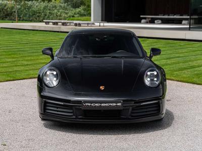 Porsche 911 Carrera 4