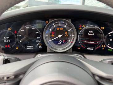 Porsche 911 Cabriolet Carrera — photo 11