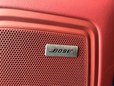 Porsche Macan I S — photo 25