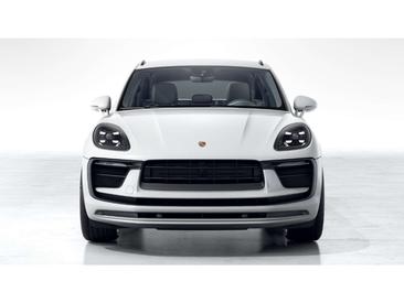 Porsche Macan I S — photo 8