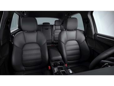 Porsche Macan I S — photo 10
