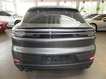 Porsche Cayenne S — photo 6