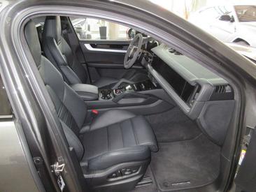 Porsche Cayenne S — photo 7