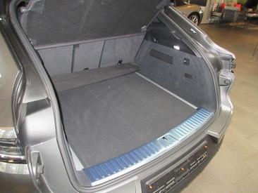 Porsche Cayenne S — photo 11