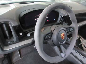 Porsche Cayenne S — photo 14