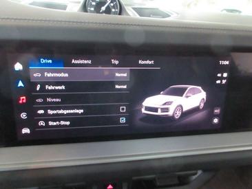 Porsche Cayenne S — photo 21
