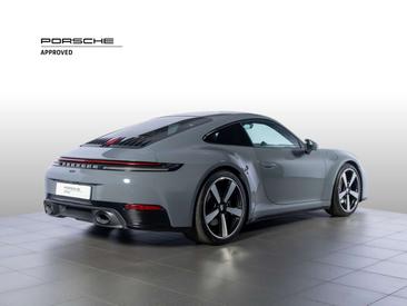 Porsche 911 Carrera — photo 5
