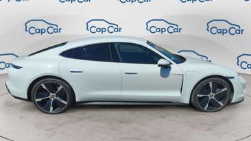 Porsche Taycan 4S — photo 3