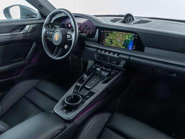 Porsche 911 Carrera — photo 10