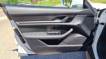 Porsche Taycan 4S — photo 6