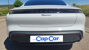 Porsche Taycan 4S — photo 20