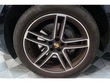 Porsche Macan I S — photo 4
