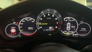 Porsche Panamera — photo 11