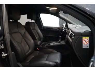 Porsche Macan I S — photo 10