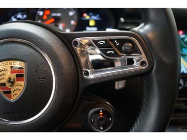 Porsche Macan I S — photo 25