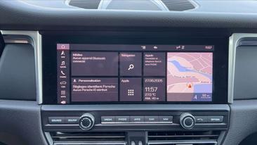 Porsche Macan — photo 21