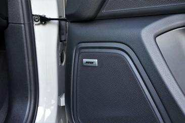 Porsche Macan — photo 14