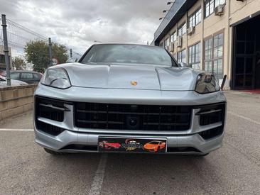 Porsche Cayenne E-Hybrid — photo 6
