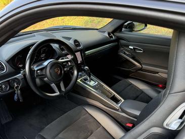 Porsche 718 Cayman — photo 13