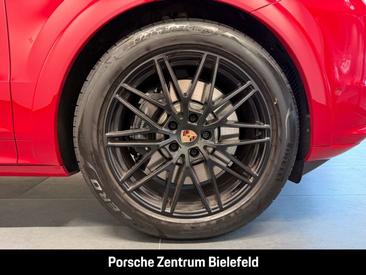 Porsche Cayenne GTS — photo 12