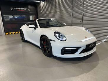 Porsche 911 Cabriolet Carrera 4S — photo 4