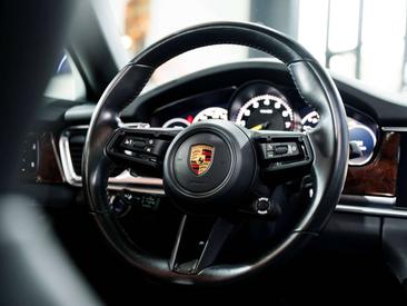 Porsche Panamera 4S E-Hybrid — photo 7