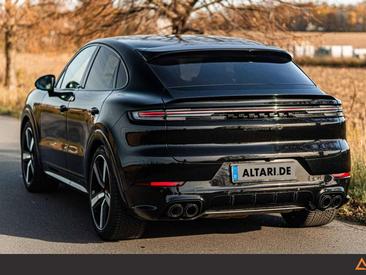 Porsche Cayenne GTS — photo 7