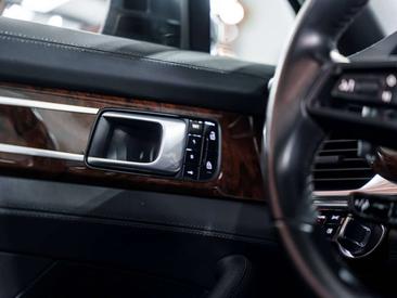 Porsche Panamera 4S E-Hybrid — photo 10