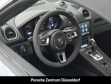 Porsche 718 Cabriolet Spyder — photo 13
