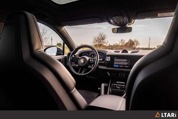 Porsche Cayenne GTS — photo 14