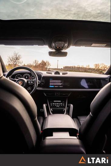 Porsche Cayenne GTS — photo 15