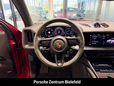 Porsche Cayenne GTS — photo 21