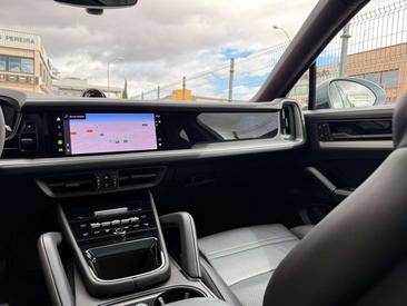 Porsche Cayenne E-Hybrid — photo 32