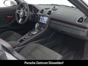Porsche 718 Cabriolet Spyder — photo 19